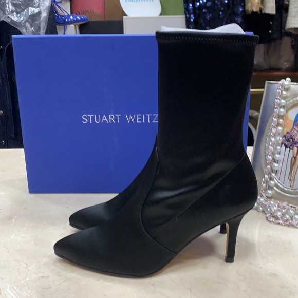 STUART WEITZMAN SATIN STRETCHY BOOTS IN EBONY MADE IN SPAIN - Picture 4 of 8